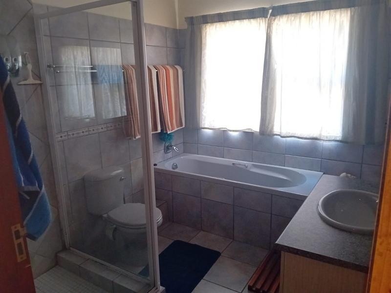 3 Bedroom Property for Sale in Stilbaai Wes Western Cape